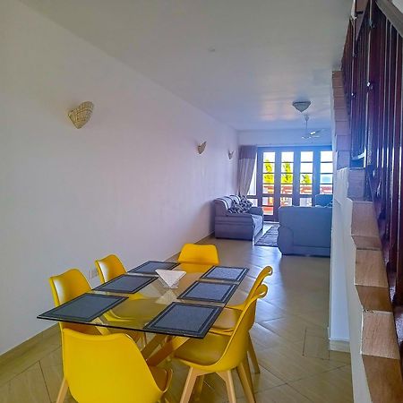 מומבסה Ivory Beachfront Stays מראה חיצוני תמונה